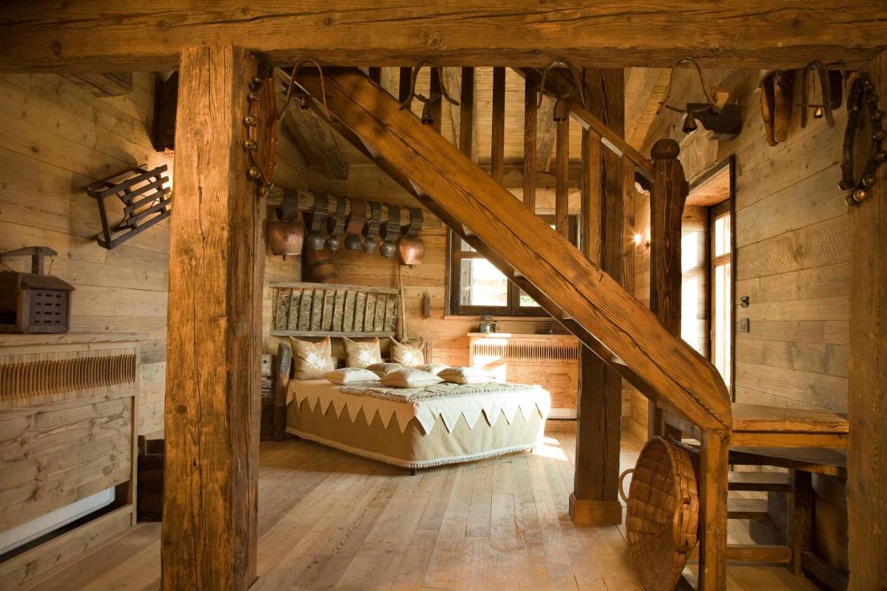 Chalet Euthalia Restaurant & Suites San Giacomo  Buitenkant foto