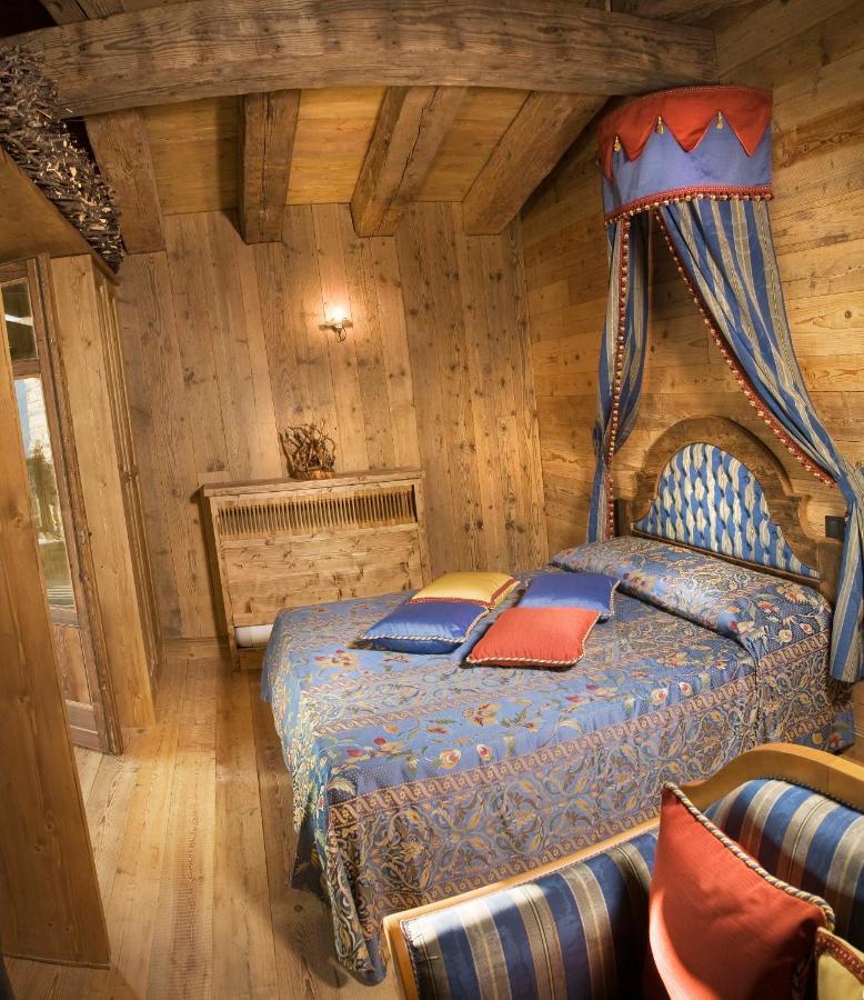 Chalet Euthalia Restaurant & Suites San Giacomo  Buitenkant foto