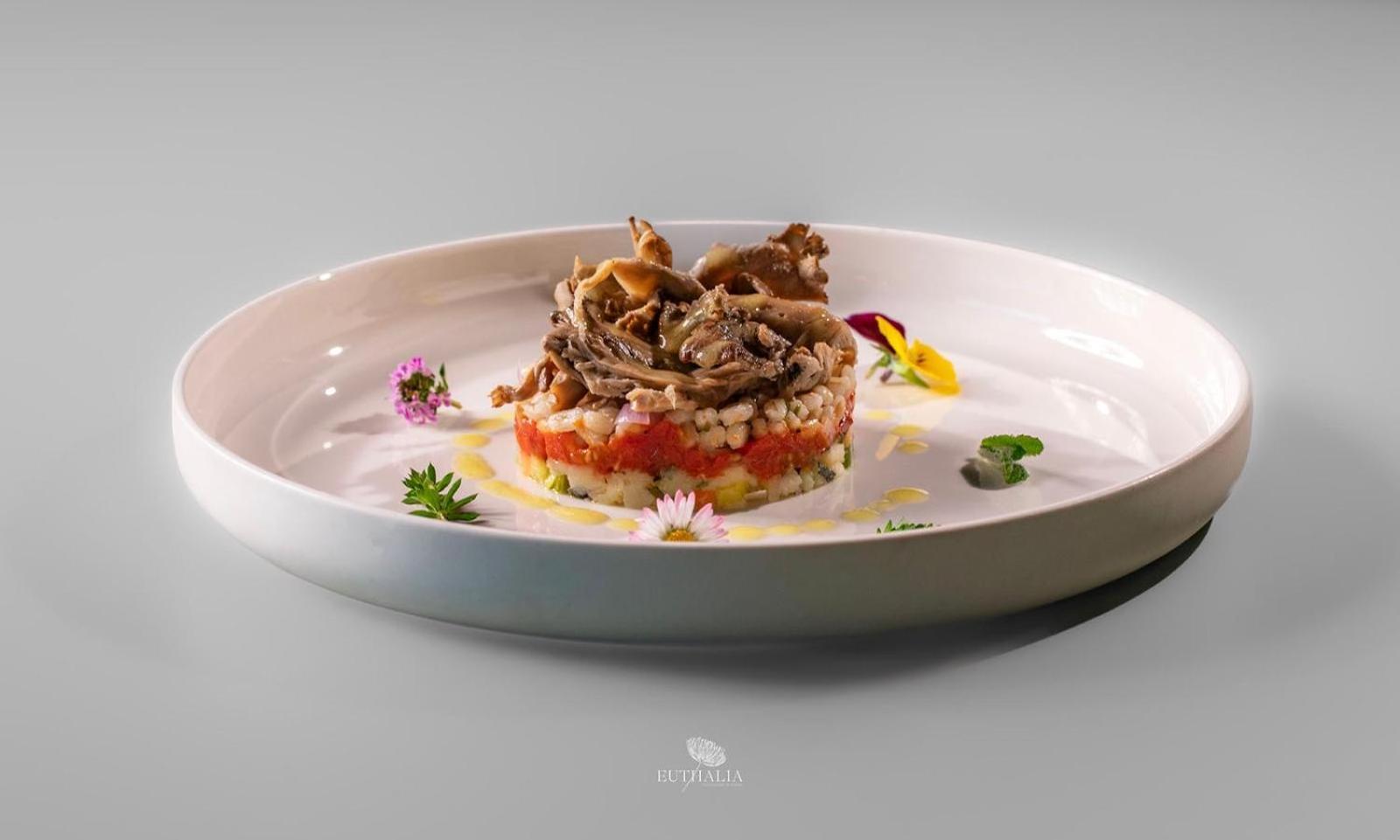 Chalet Euthalia Restaurant & Suites San Giacomo  Buitenkant foto
